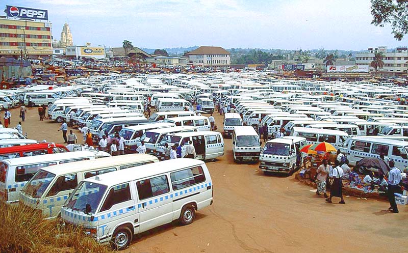 uganda_kampala_bus_station